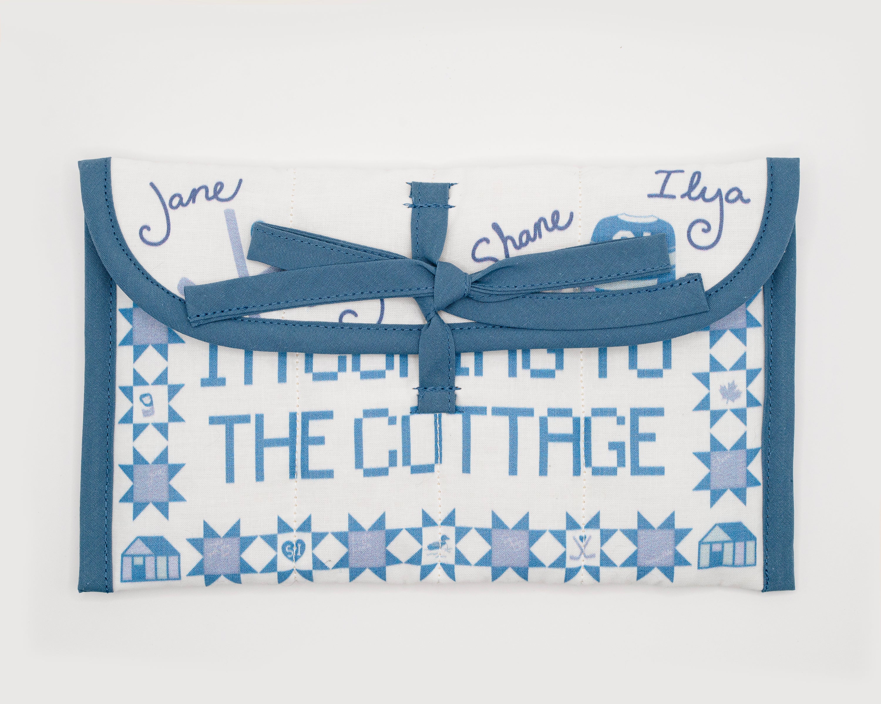 Coming to the Cottage Quilted Stash Case