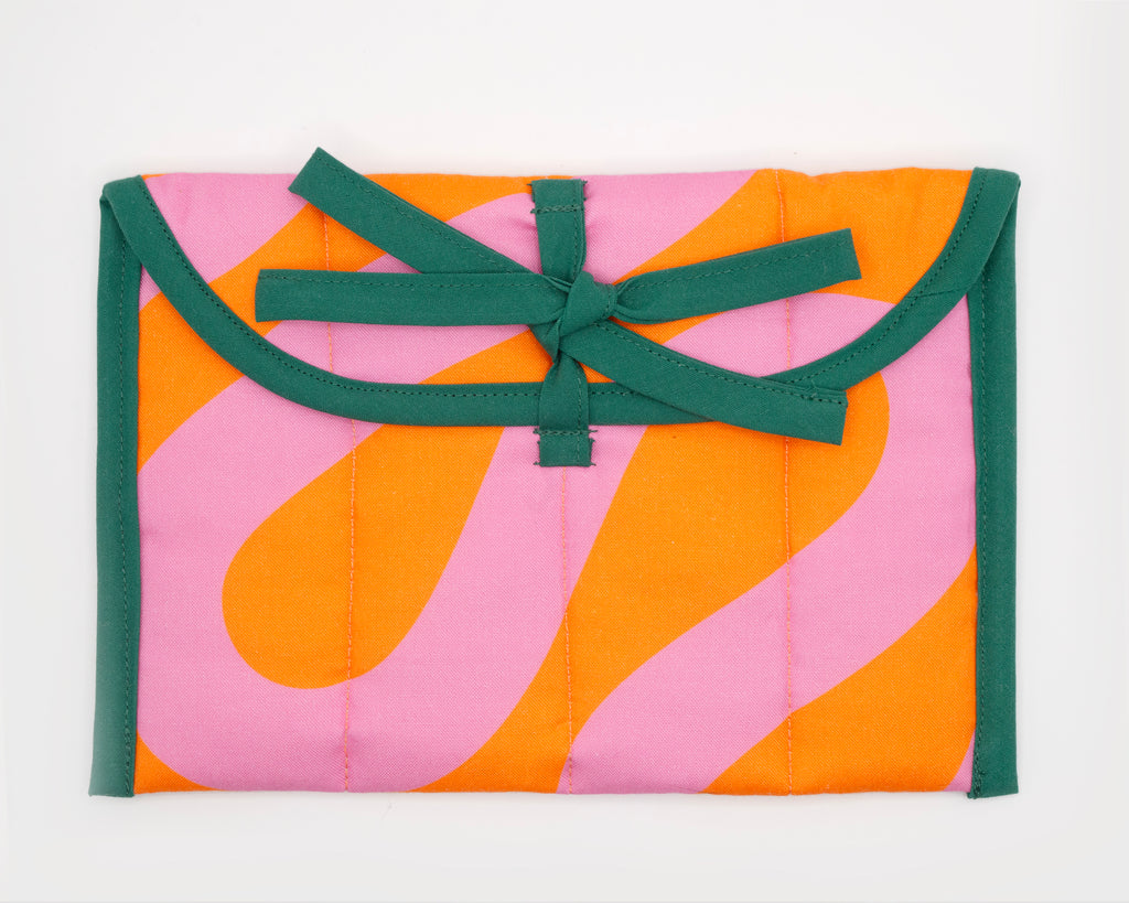 Pink & Orange Groove Quilted Stash Case